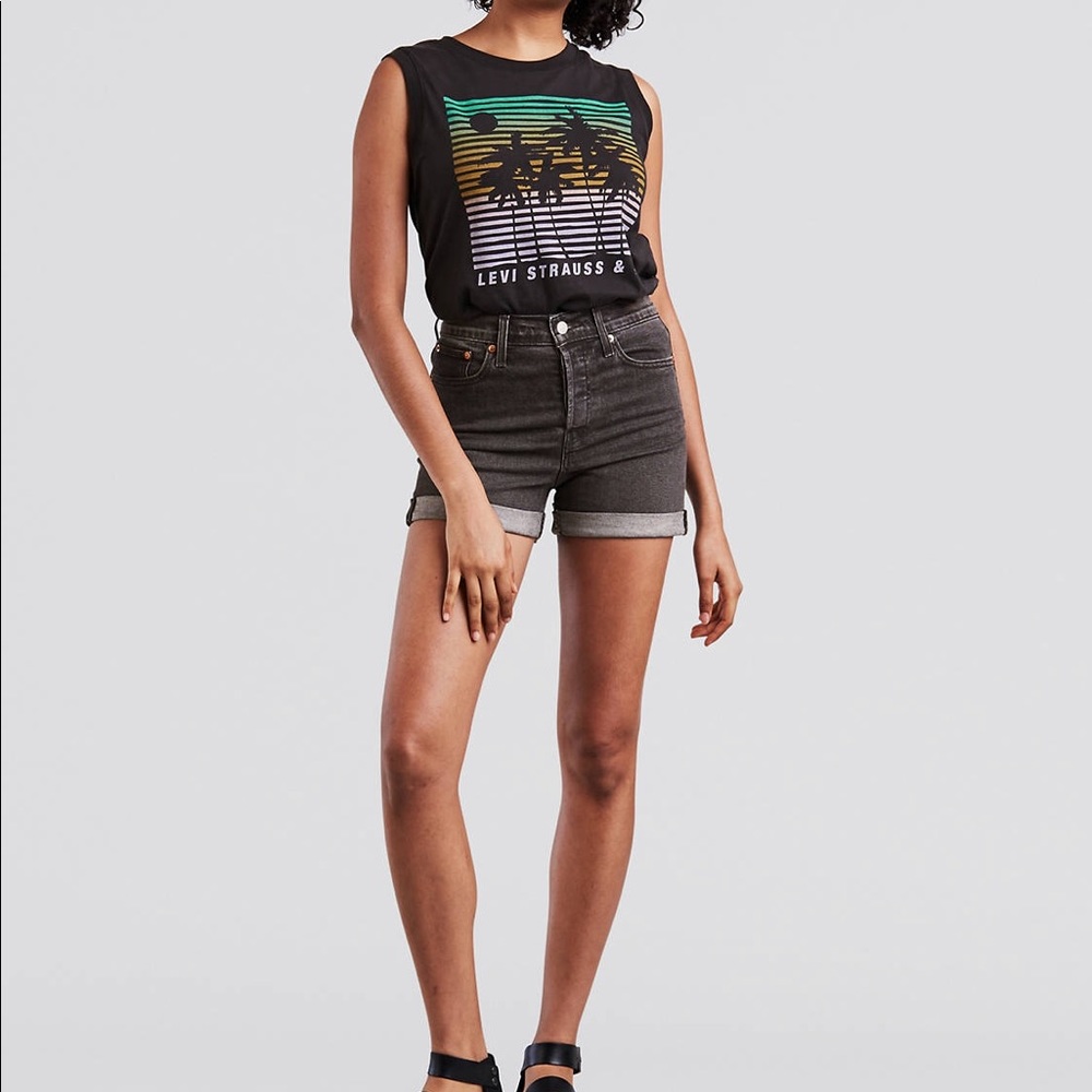 Levi’s High Waisted Wedgie Fit shorts